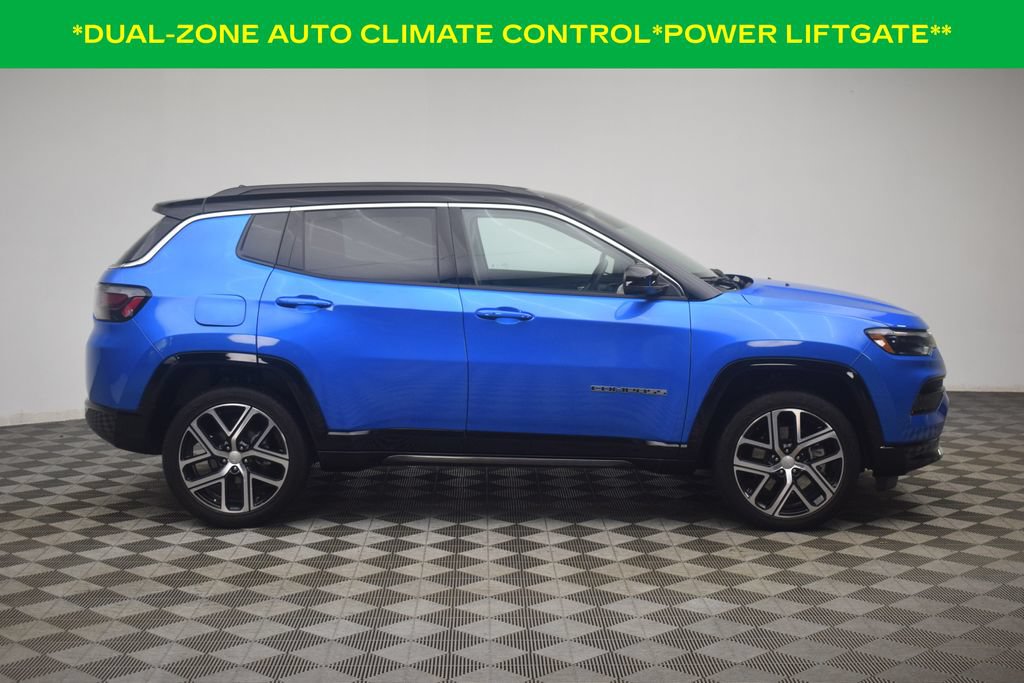 Used 2024 Jeep Compass Limited w/ Elite Group AWD/4WD image 13