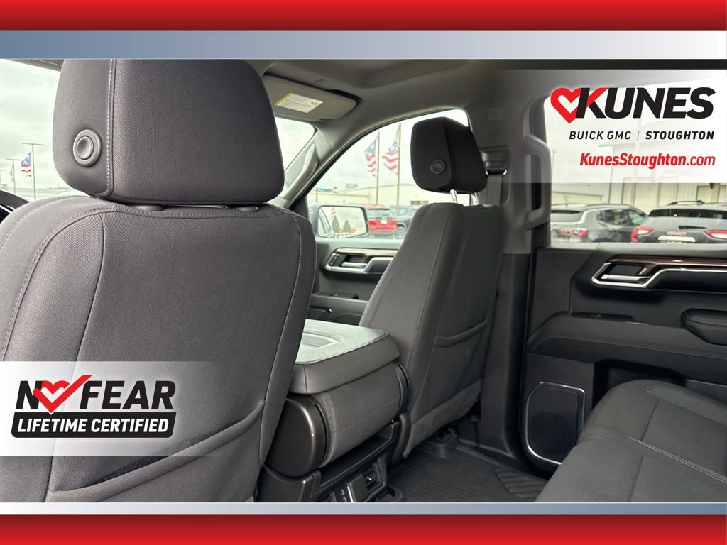Used 2024 Chevrolet Silverado 1500 LT Trail Boss AWD/4WD image 40