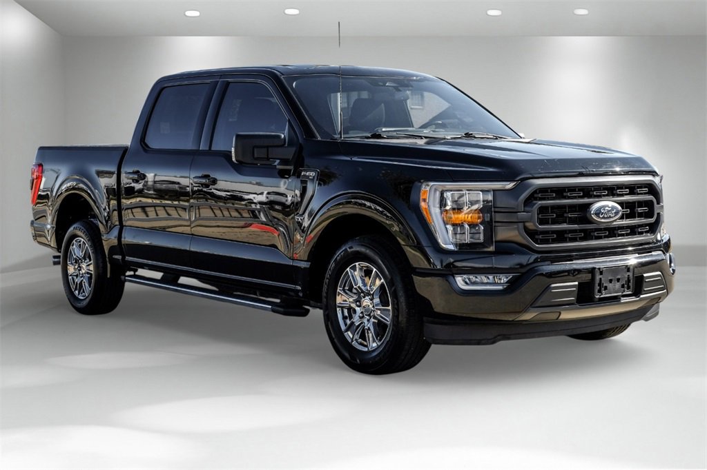 Used 2022 Ford F150 XLT w/ Equipment Group 302A High image 5