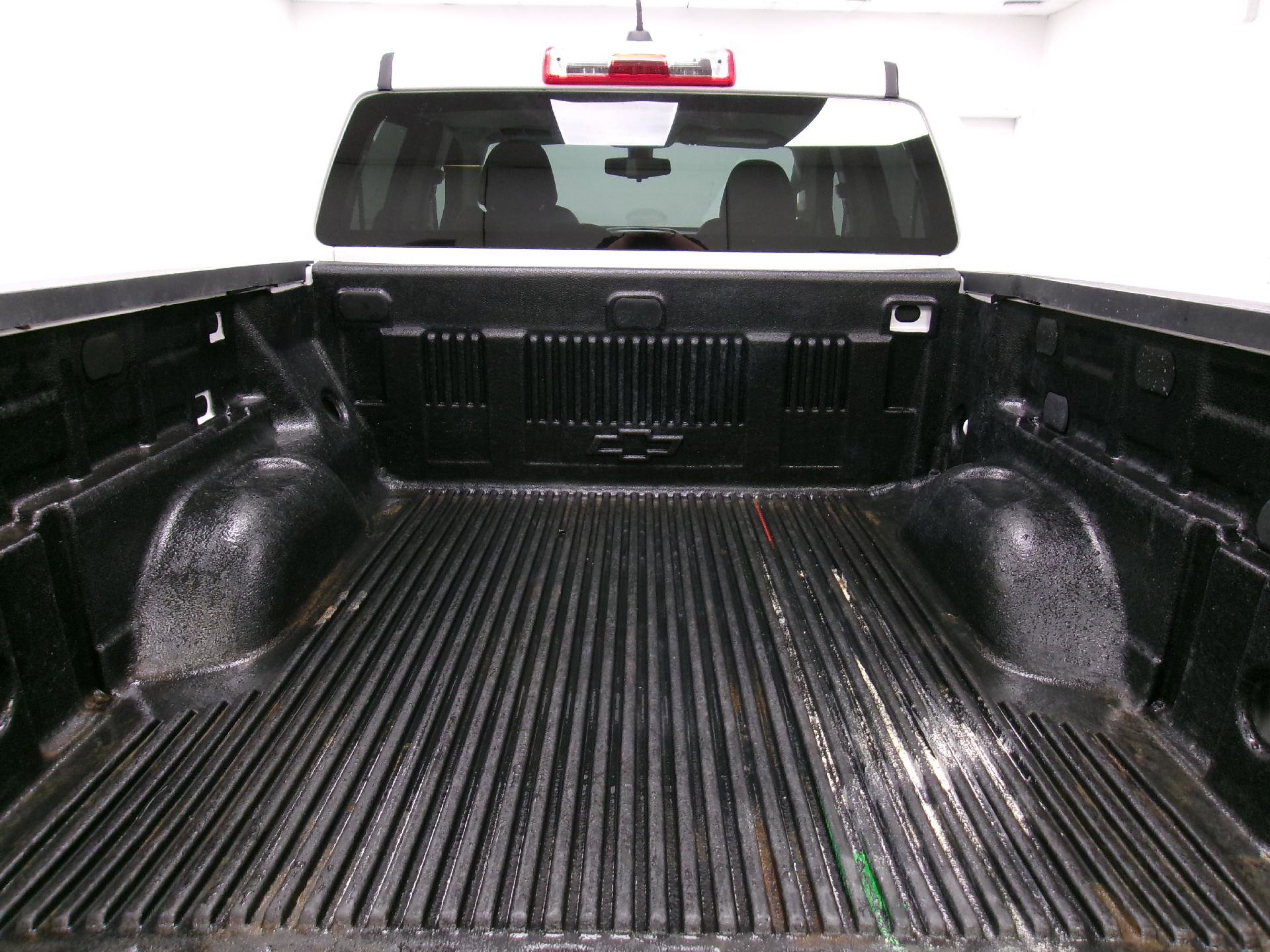 Used 2019 Chevrolet Colorado W/T w/ Custom Special Edition image 10