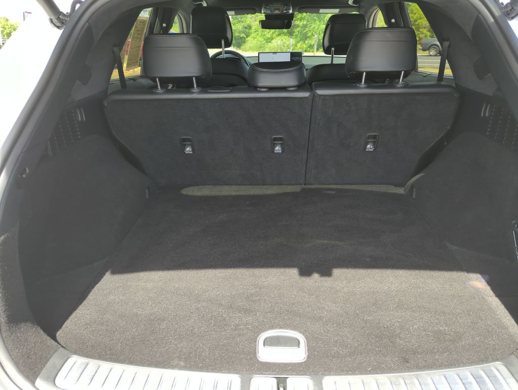 Used 2023 Genesis GV70 3.5T Sport w/ Sport Prestige Package image 31