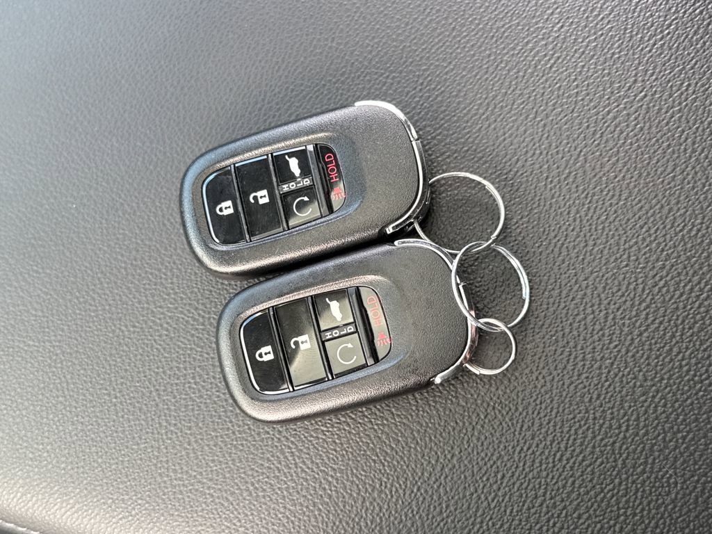 Used 2025 Honda CR-V EX-L image 29