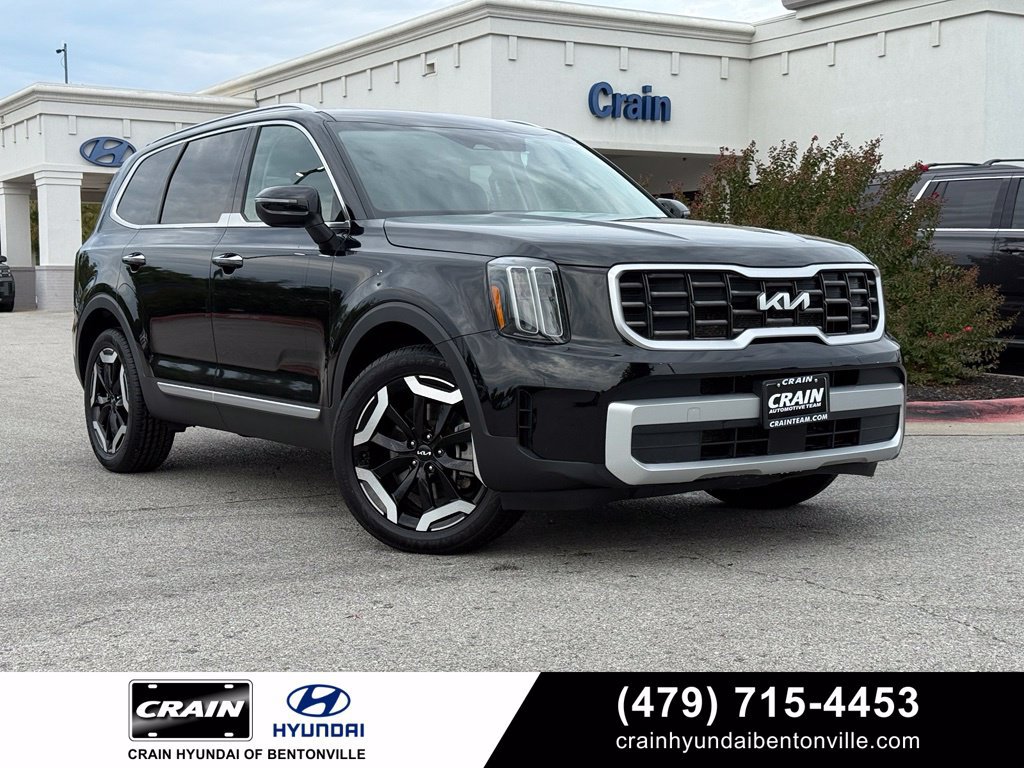 Used 2025 Kia Telluride S