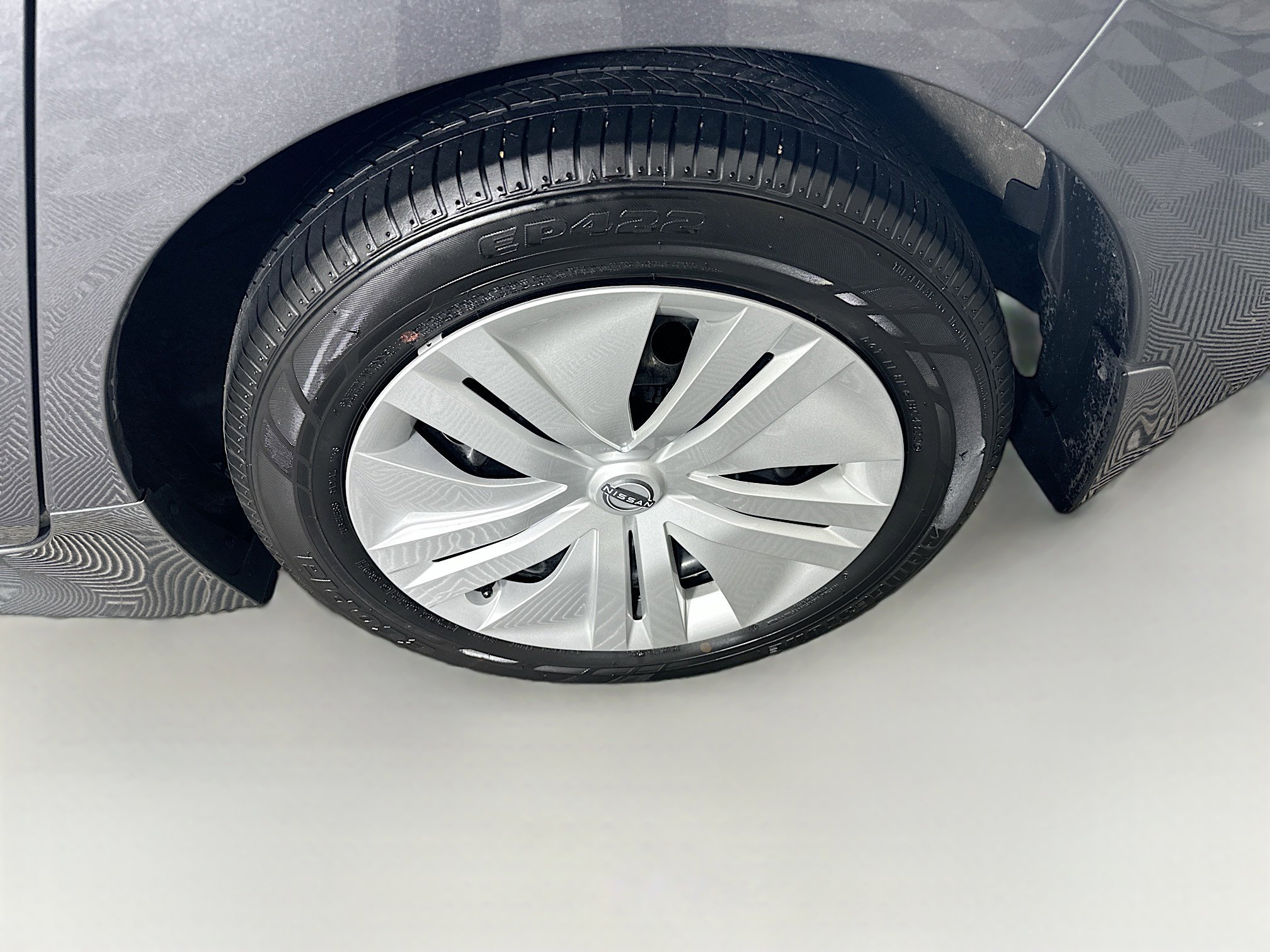 Used 2024 Nissan Leaf S FWD image 11