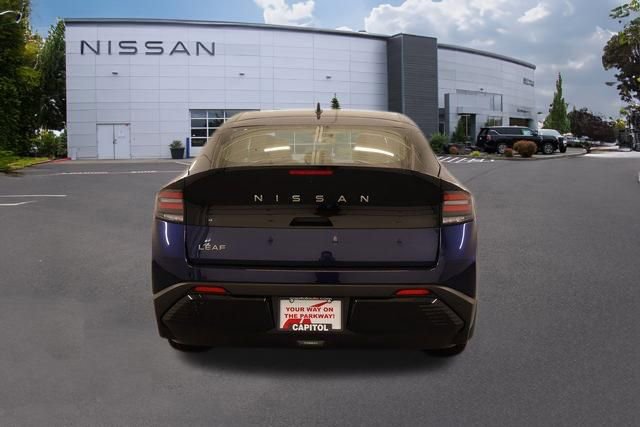 New 2026 Nissan Leaf SV+ w/ Illuminated Package FWD image 3