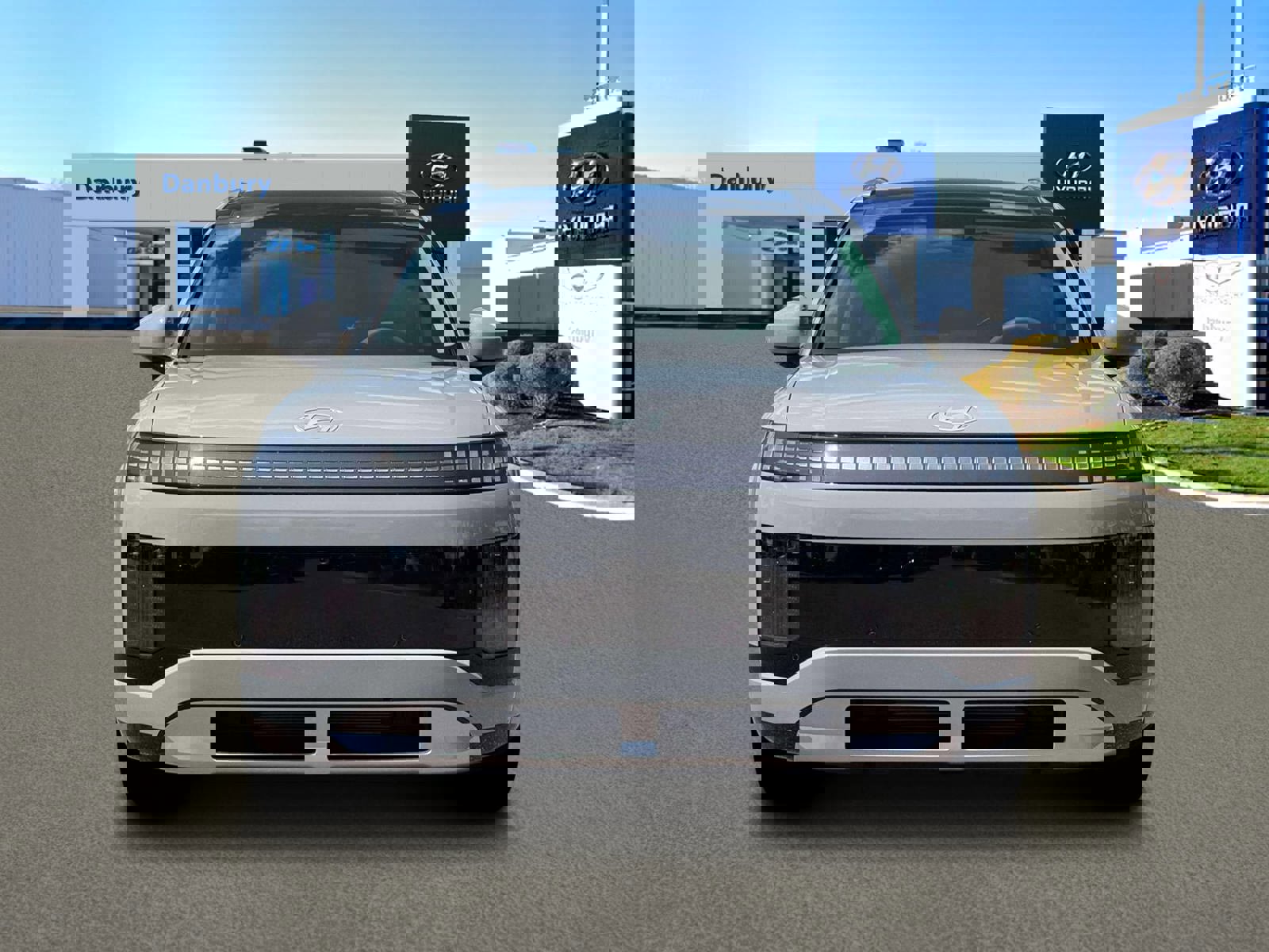 New 2026 Hyundai Ioniq 9 Limited w/ Tow & Go Package image 12