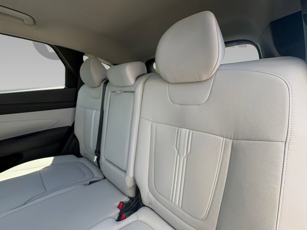 New 2026 Hyundai Tucson SEL FWD image 4