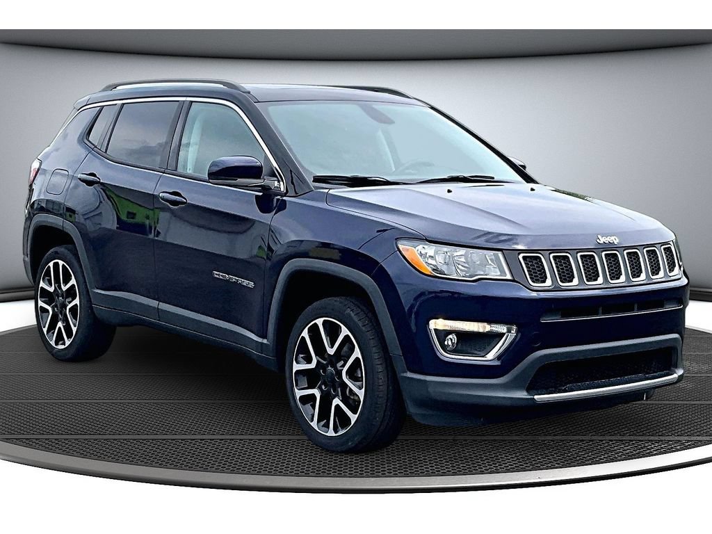 Used 2018 Jeep Compass Limited w/ Navigation Group AWD/4WD image 2