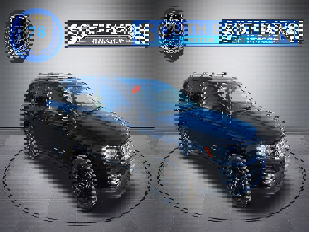 Used 2017 Jeep Compass High Altitude image 2