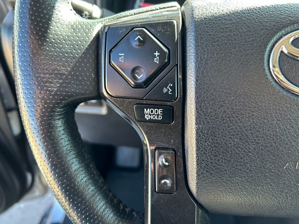 Used 2024 Toyota 4Runner TRD Off-Road Premium image 13