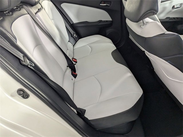 Used 2017 Toyota Prius Four image 27