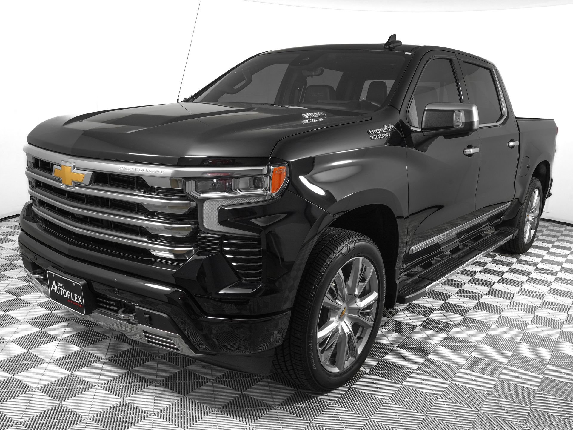 Used 2026 Chevrolet Silverado 1500 High Country w/ High Country Premium Package RWD image 8