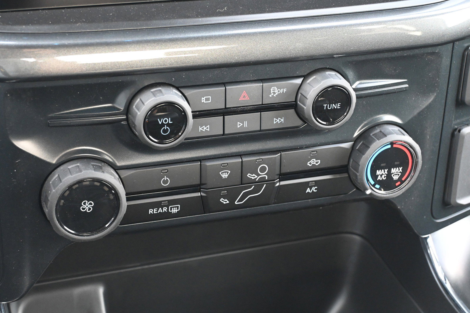 New 2026 Ford F150 STX w/ F-150 LOBO Package image 25