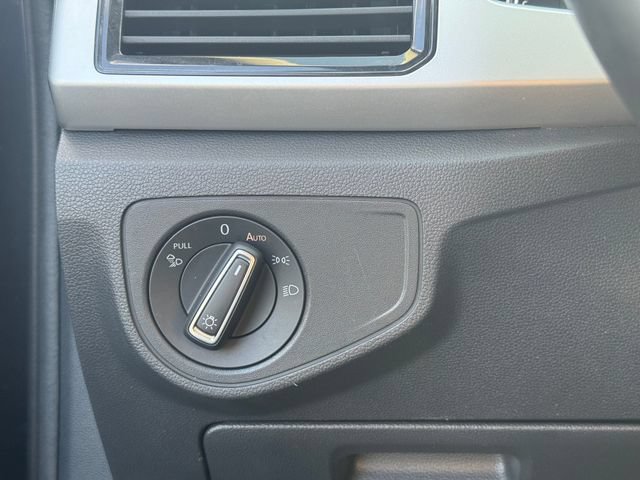 Used 2022 Volkswagen Atlas SE FWD image 19