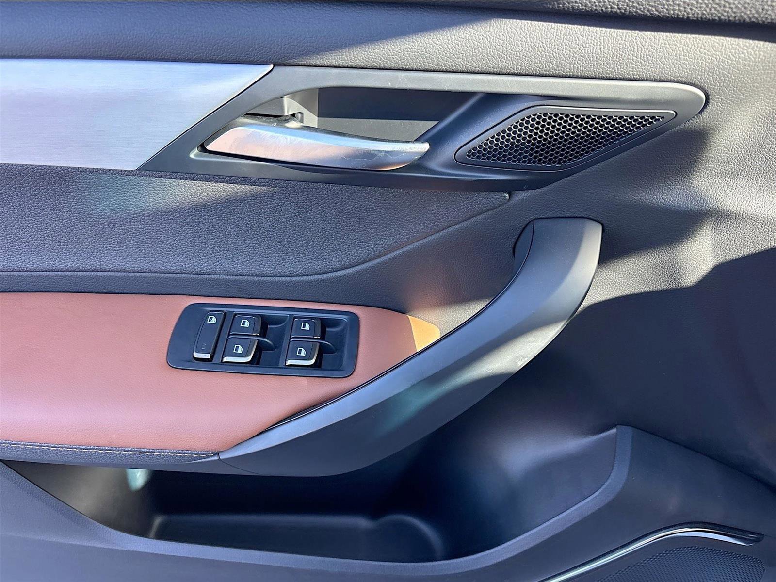 New 2025 VinFast VF 8 Plus image 17