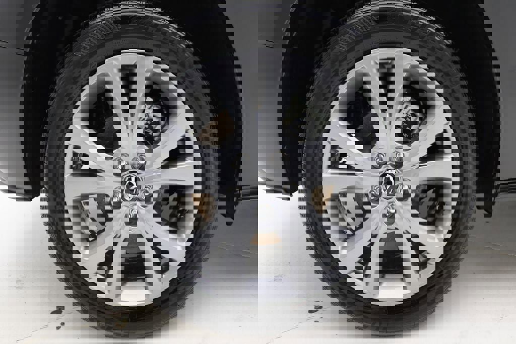 Used 2025 MAZDA CX-30 AWD 2.5 S w/ Premium Package image 9