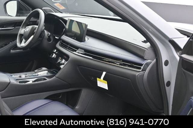 Certified 2026 INFINITI QX60 Sport w/ Dark Cargo Package AWD/4WD image 6