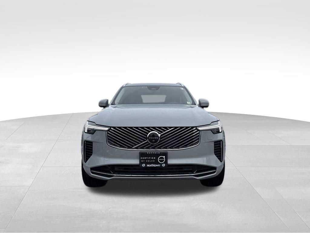 Certified 2026 Volvo XC90 B6 Plus w/ Protection Package Premier image 5