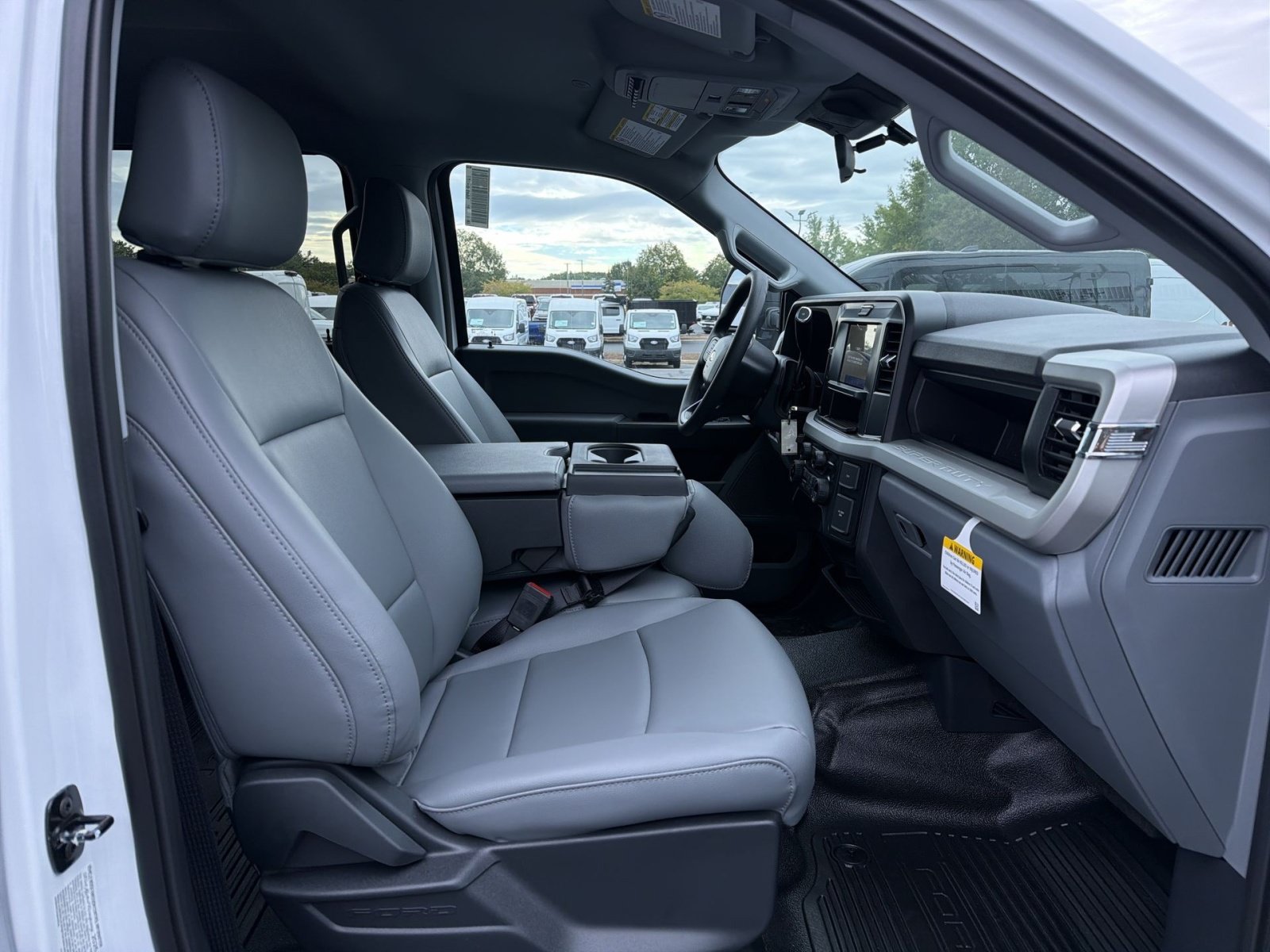 New 2027 Ford F350 XL w/ FX4 Off-Road Package AWD/4WD image 24
