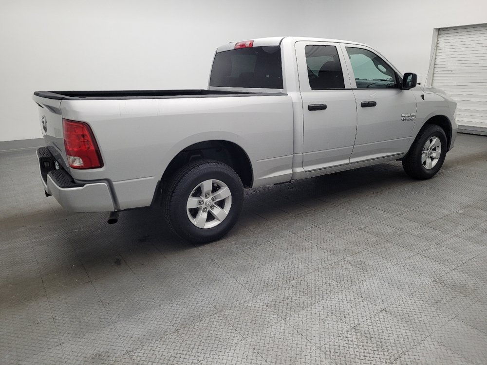 Used 2018 RAM 1500 Express AWD/4WD image 10