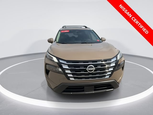 Certified 2024 Nissan Rogue SV w/ SV Premium Package AWD/4WD image 3