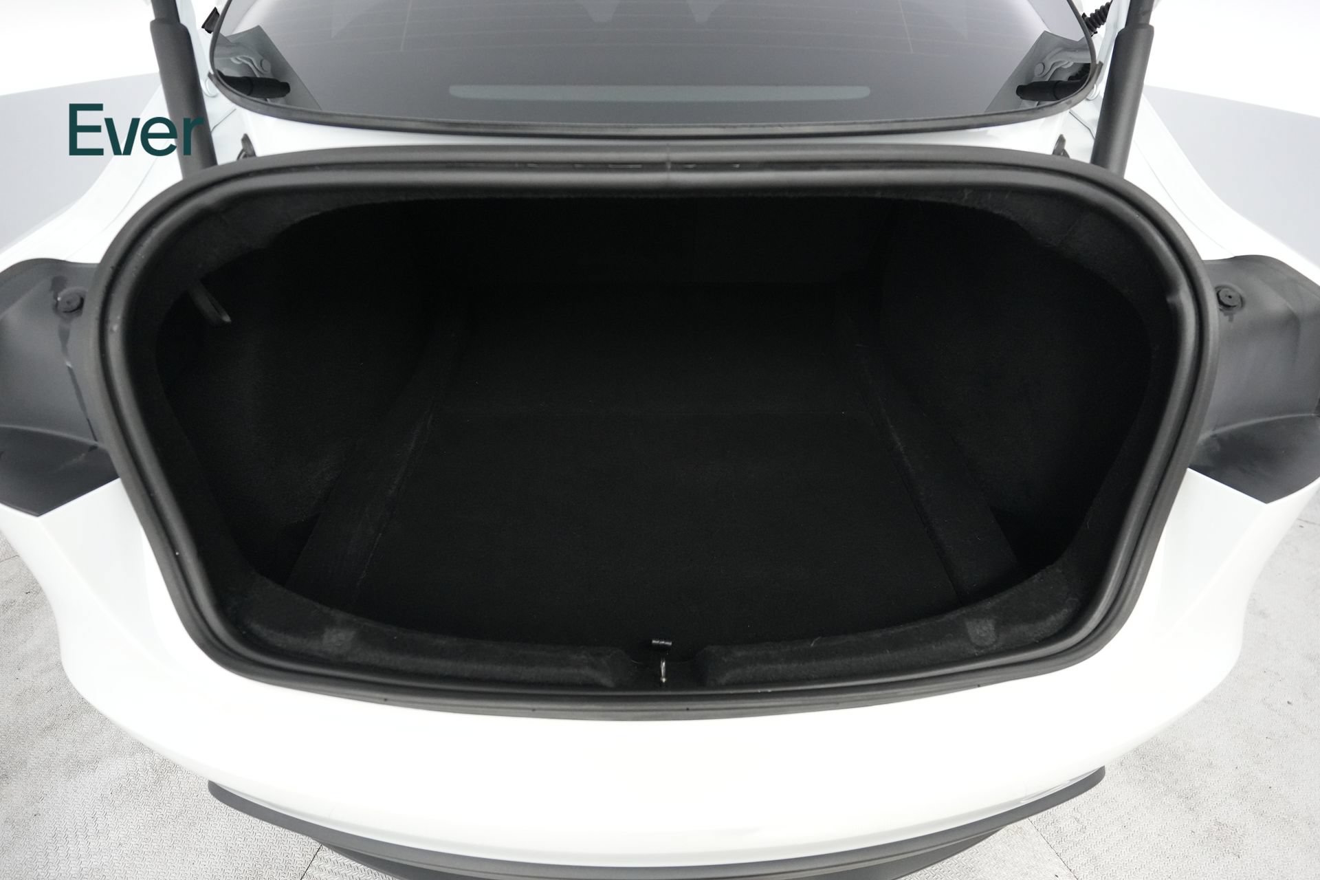 Used 2025 Tesla Model 3 Long Range RWD image 8