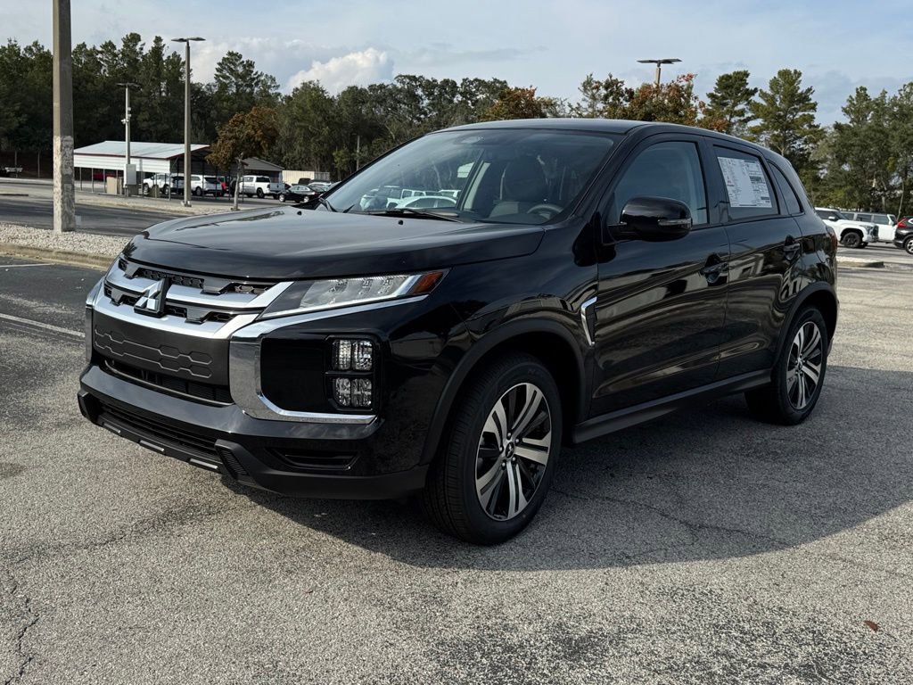 New 2026 Mitsubishi Outlander Sport SE image 3