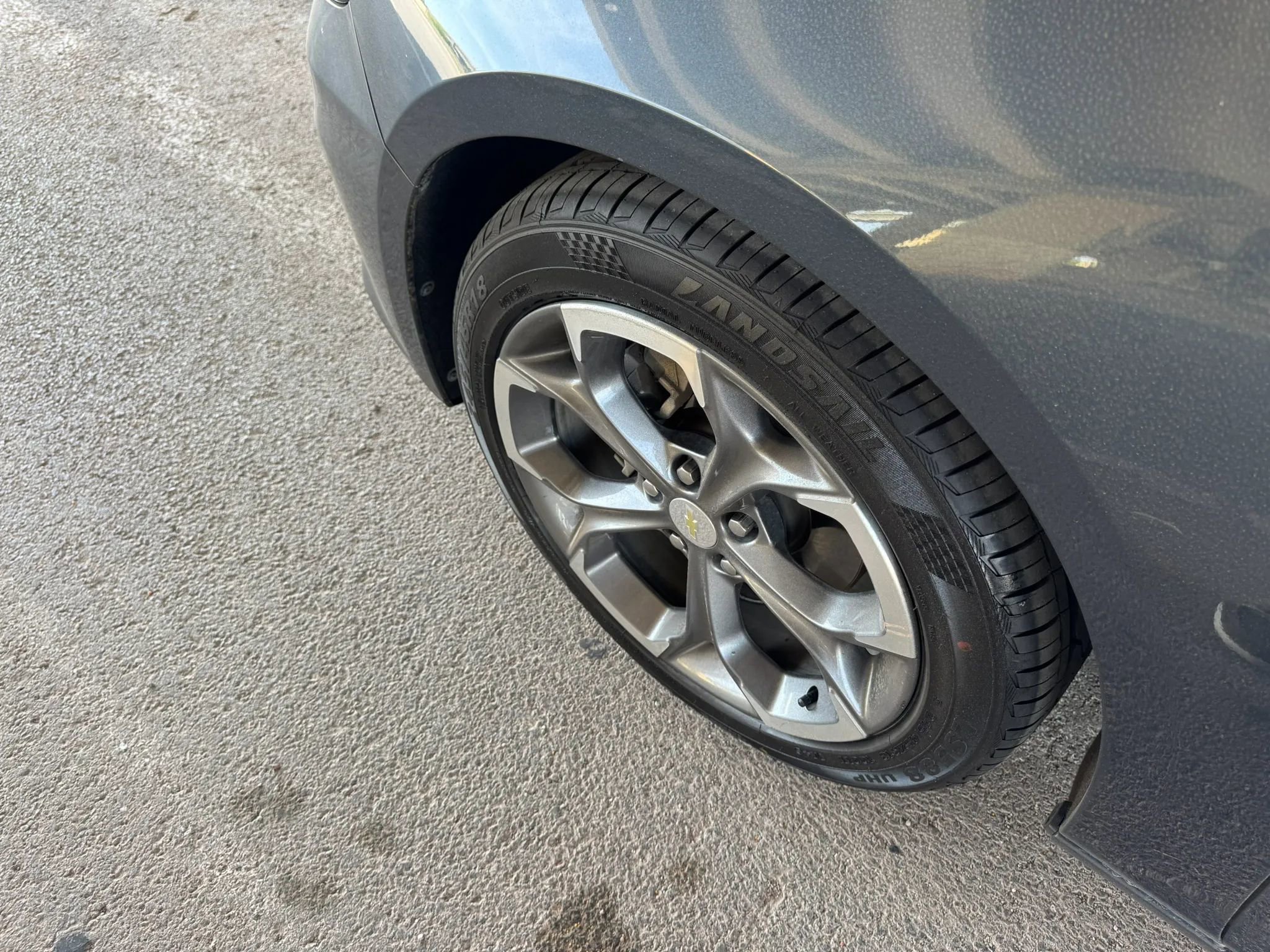 Used 2020 Chevrolet Malibu LT image 30