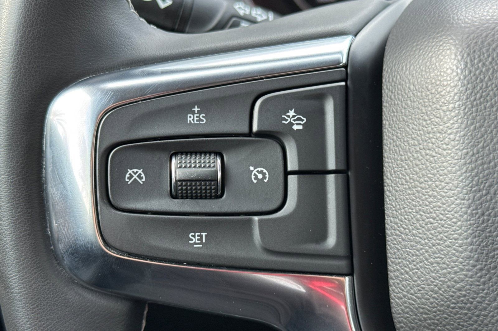 Certified 2025 Chevrolet Blazer LT w/ Sound & Technology Package image 28