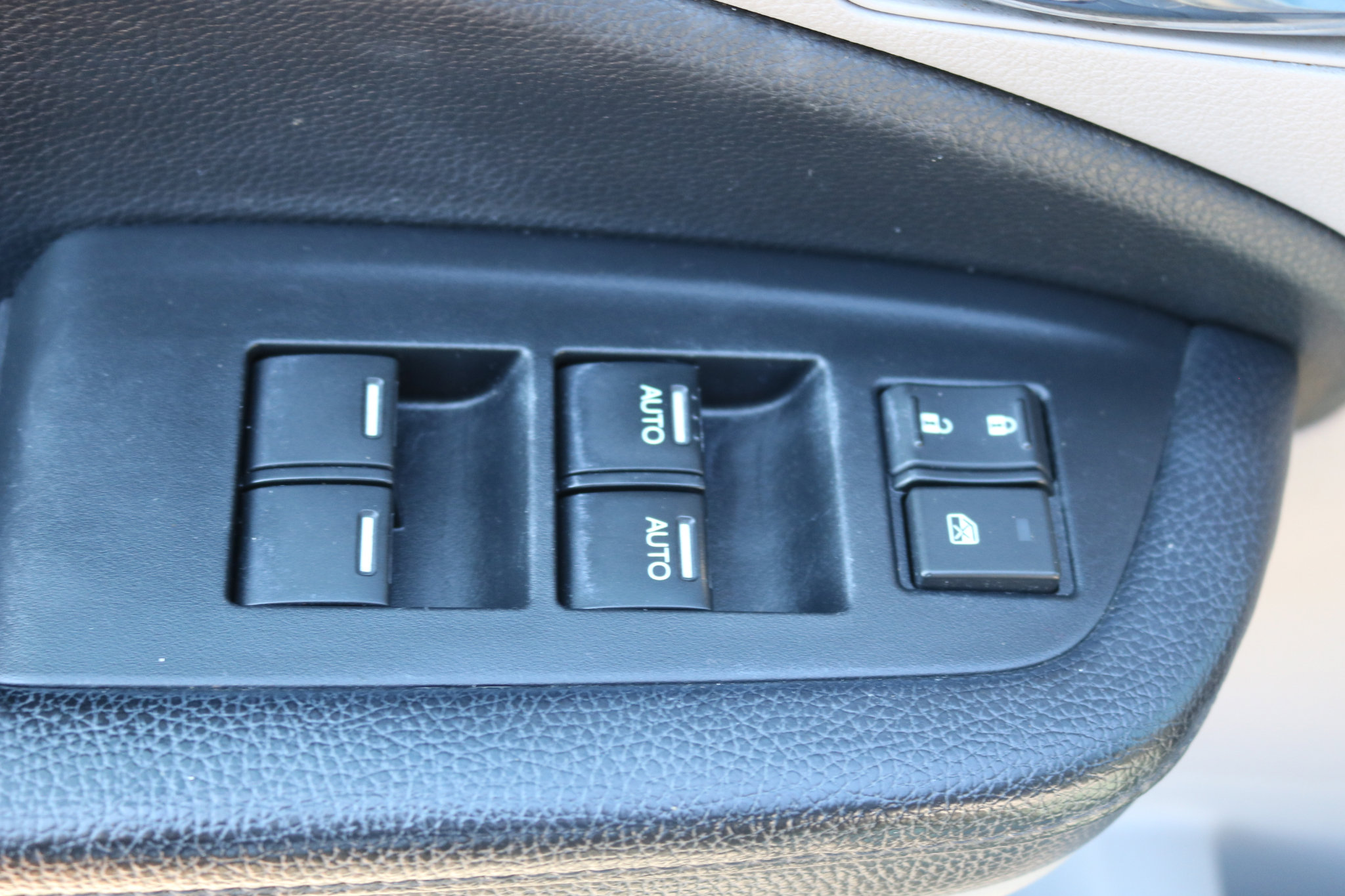 Used 2020 Honda Pilot EX-L image 15