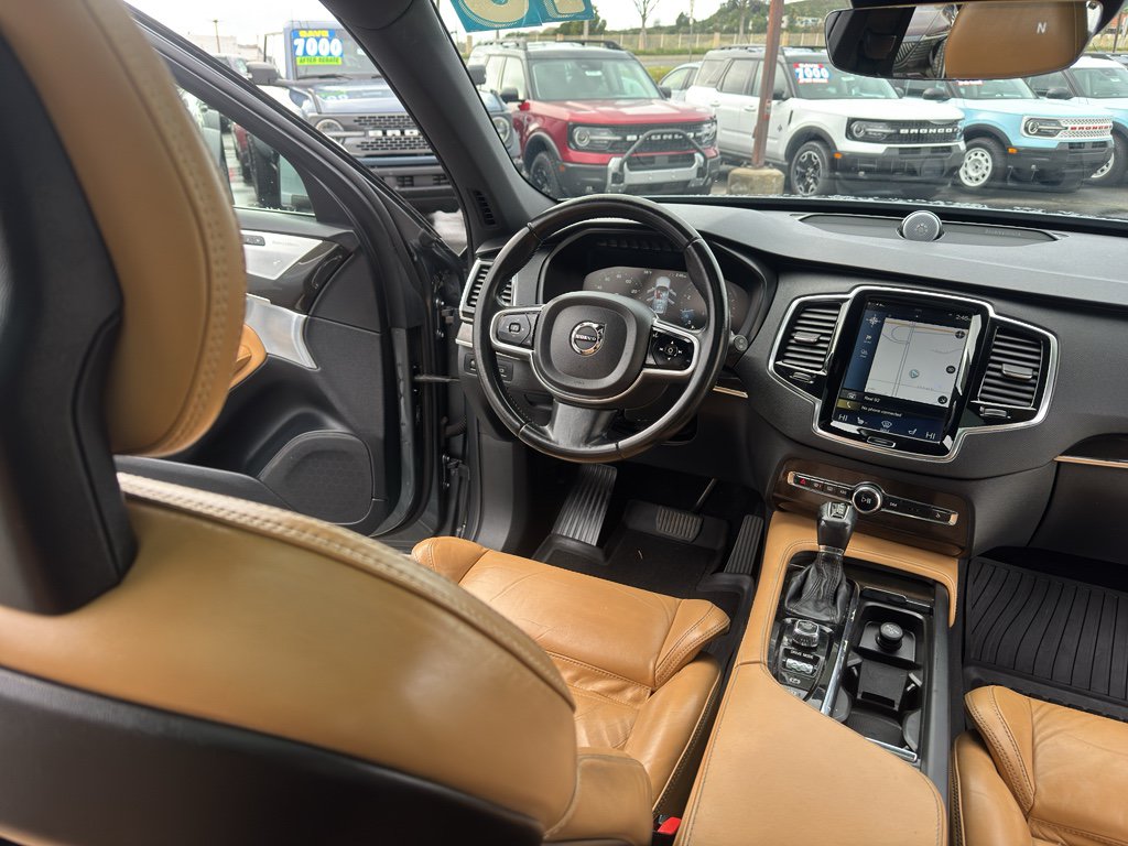 Used 2018 Volvo XC90 T6 Momentum w/ Convenience Package image 33