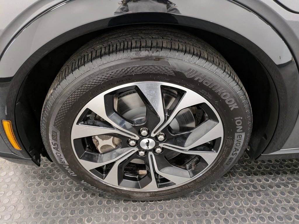 Used 2021 Ford Mustang Mach-E Premium image 7