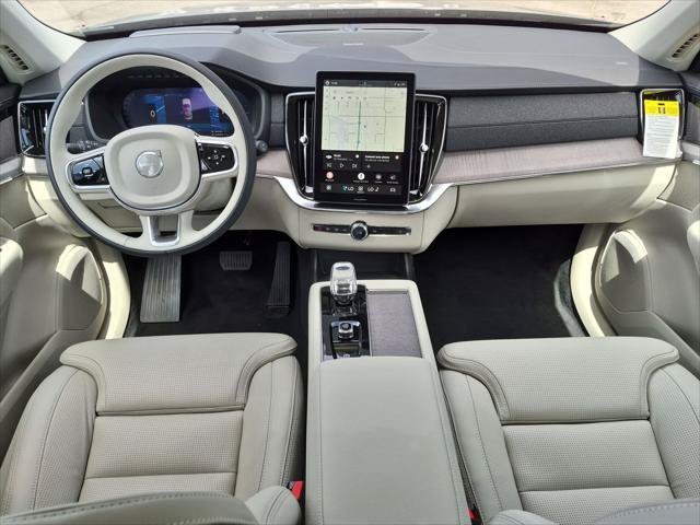 New 2026 Volvo XC90 T8 Ultra w/ Protection Package Premier AWD/4WD image 11