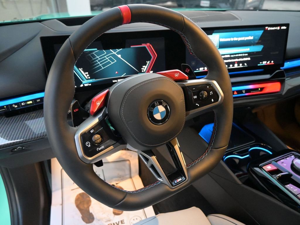 Used 2026 BMW M5 w/ Carbon Package image 22