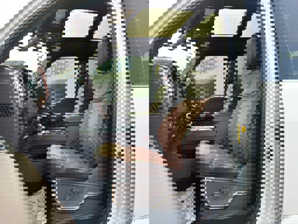 New 2026 Ford F250 King Ranch w/ Chrome Package image 22