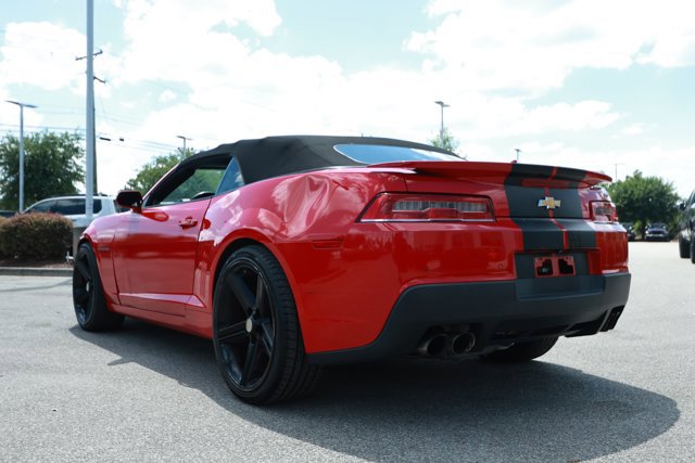 Used 2015 Chevrolet Camaro LT w/ RS Package RWD image 8