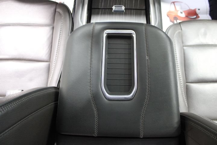 Used 2023 GMC Yukon Denali AWD/4WD image 30