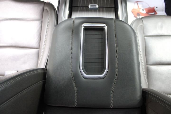 Used 2023 GMC Yukon Denali image 30