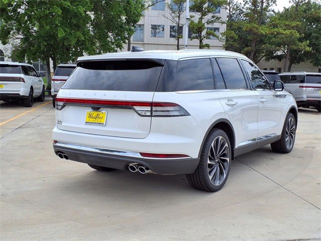 New 2025 Lincoln Aviator Reserve w/ Illumination Package image 2