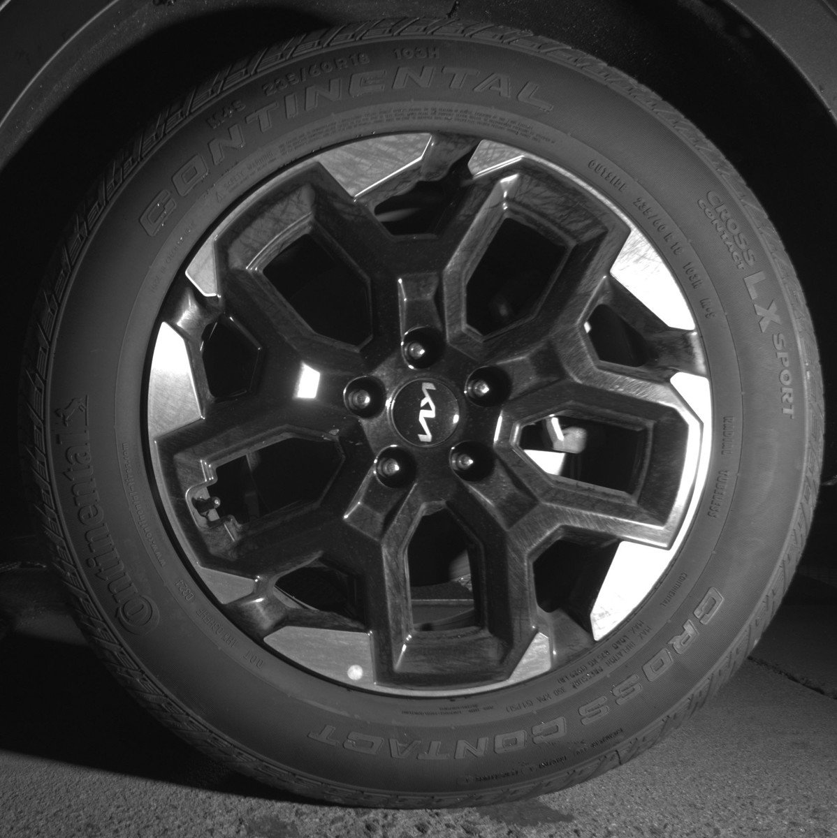 Used 2024 Kia Sorento S image 14