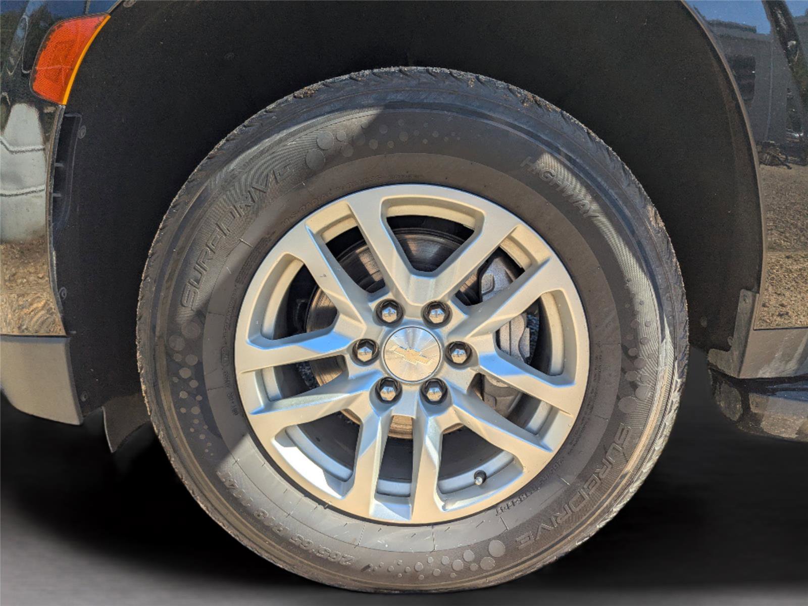 Used 2023 Chevrolet Tahoe LT image 9