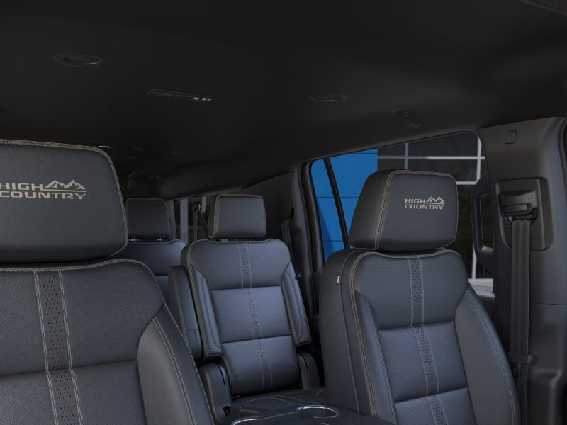 New 2025 Chevrolet Suburban High Country image 24