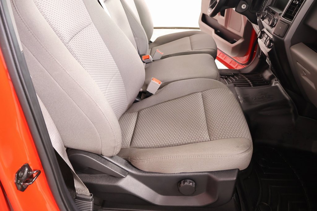 Used 2020 Ford F150 XLT image 11