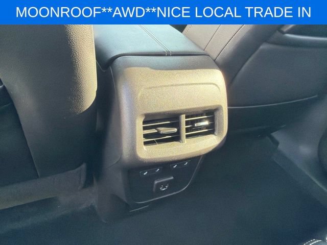Used 2024 GMC Terrain Denali w/ Denali Premium Package AWD/4WD image 19