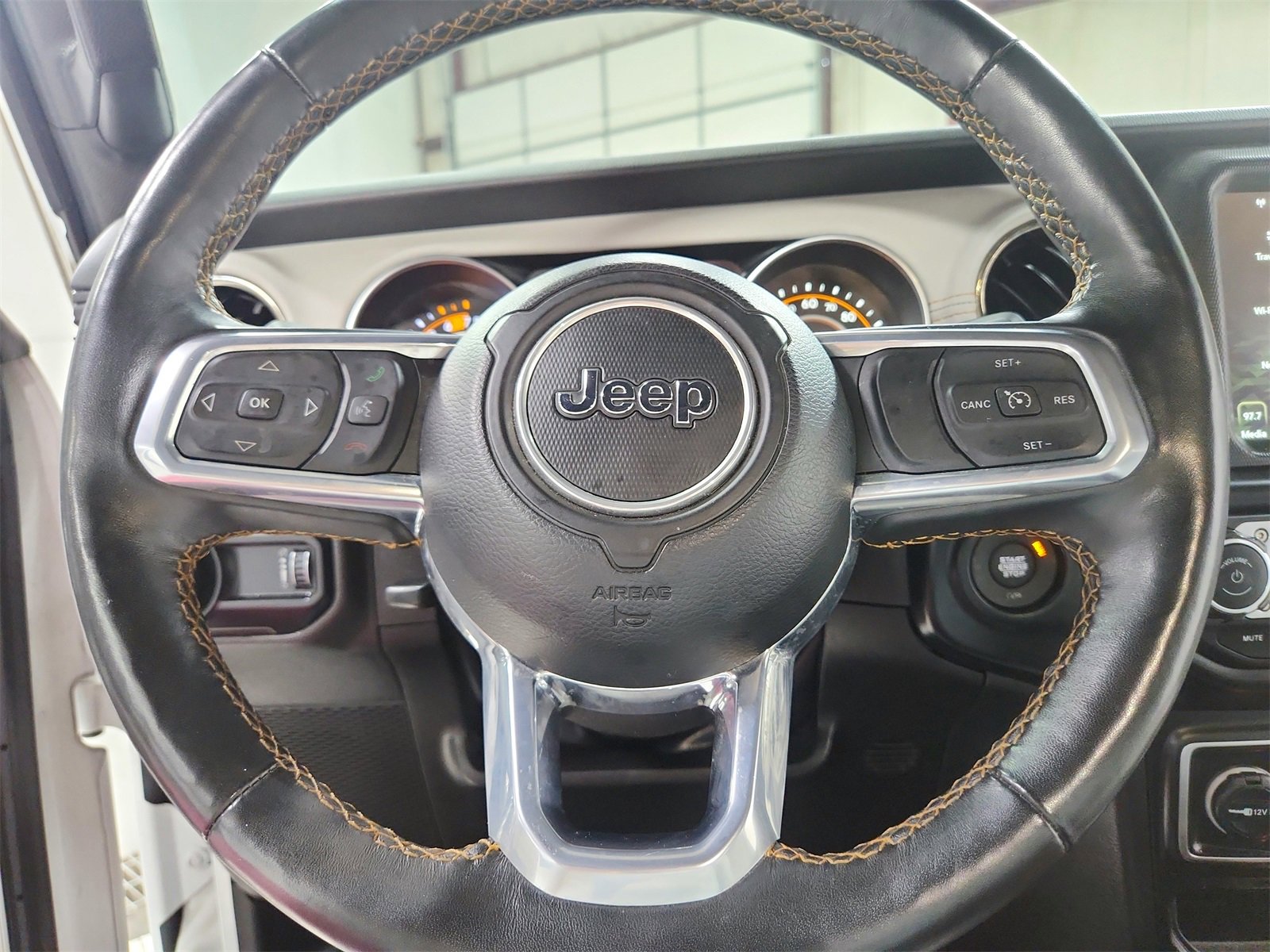 Used 2023 Jeep Wrangler Altitude image 23