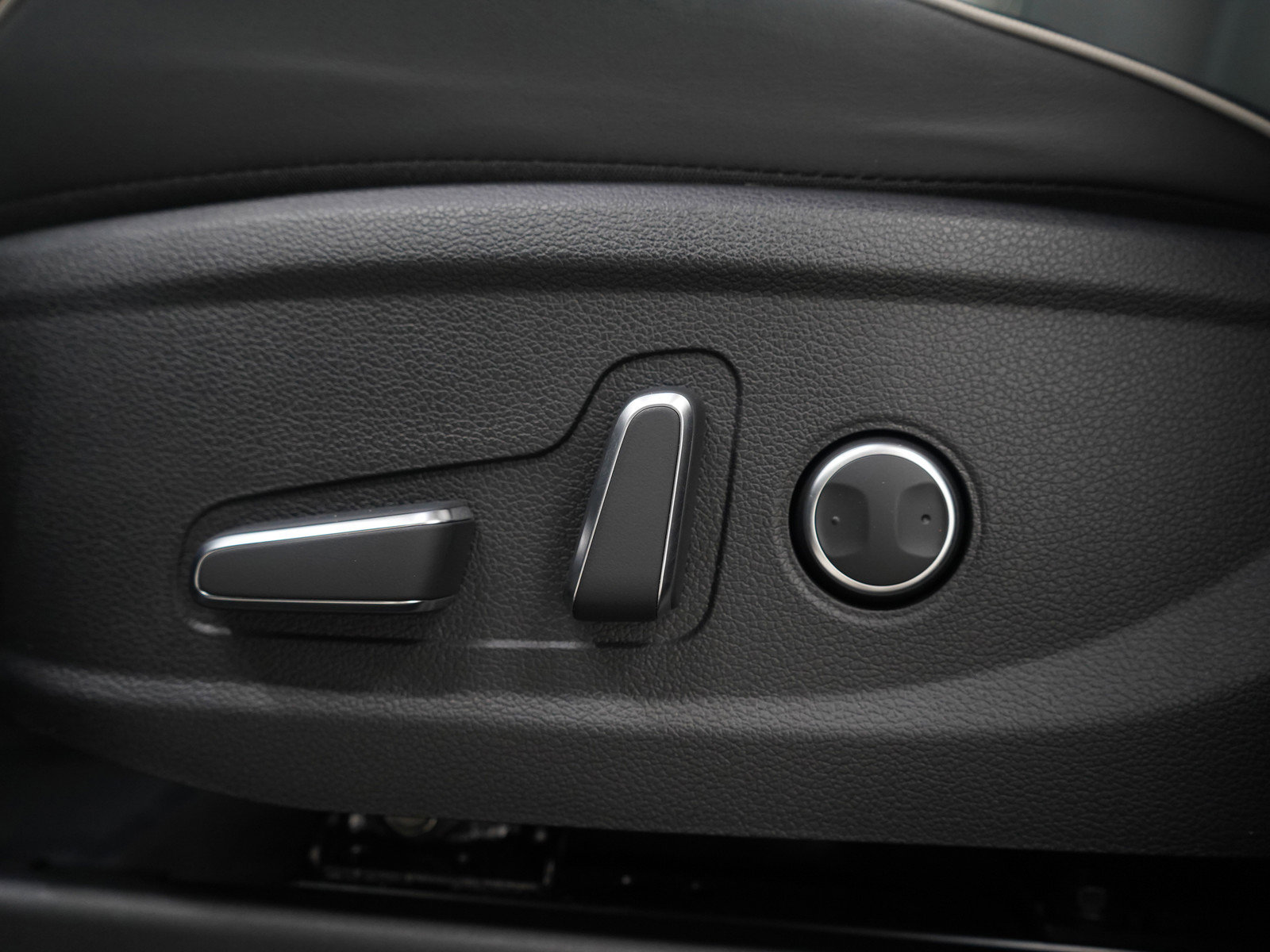 Certified 2025 Hyundai Palisade XRT image 23