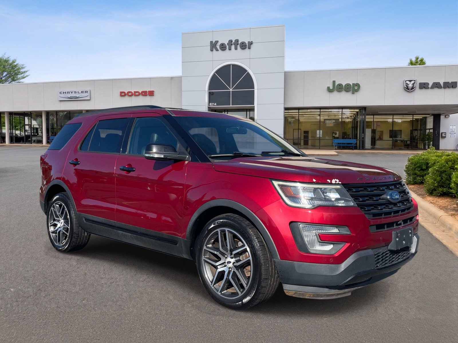Used 2017 Ford Explorer Sport w/ Equipment Group 401A AWD/4WD image 3