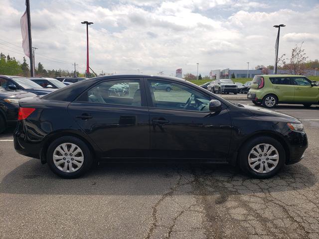 Used 2013 Kia Forte EX FWD image 2