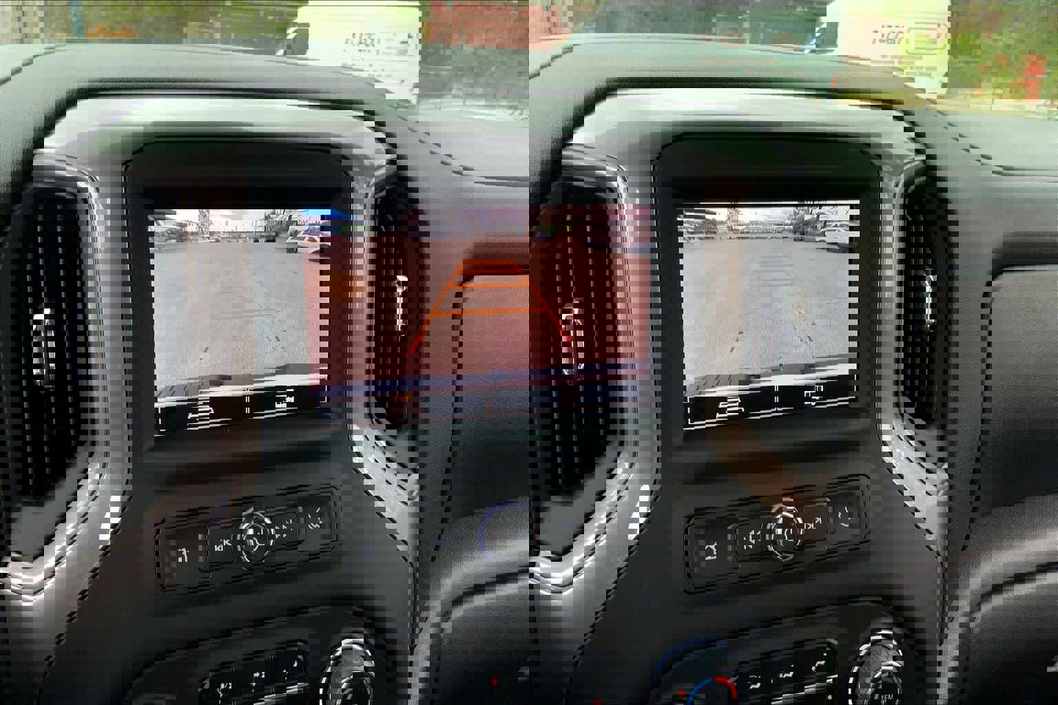 Used 2024 Chevrolet Silverado 2500 Custom w/ Custom Convenience Package image 27