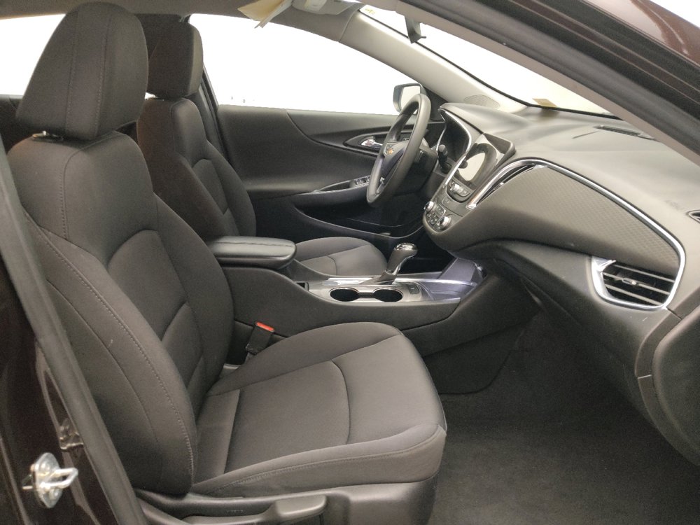 Used 2020 Chevrolet Malibu LT FWD image 21